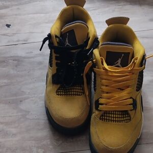 Jordan 4s Yellow and Black Footwear Size 7y Air JORDANS